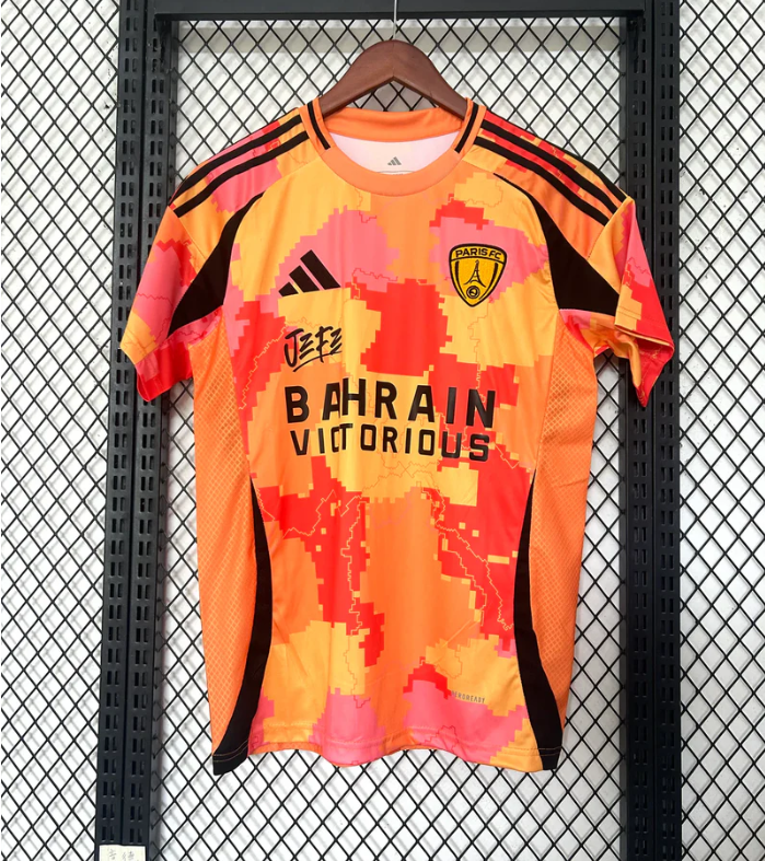 Maillot 25/26 Paris FC édition Ninho